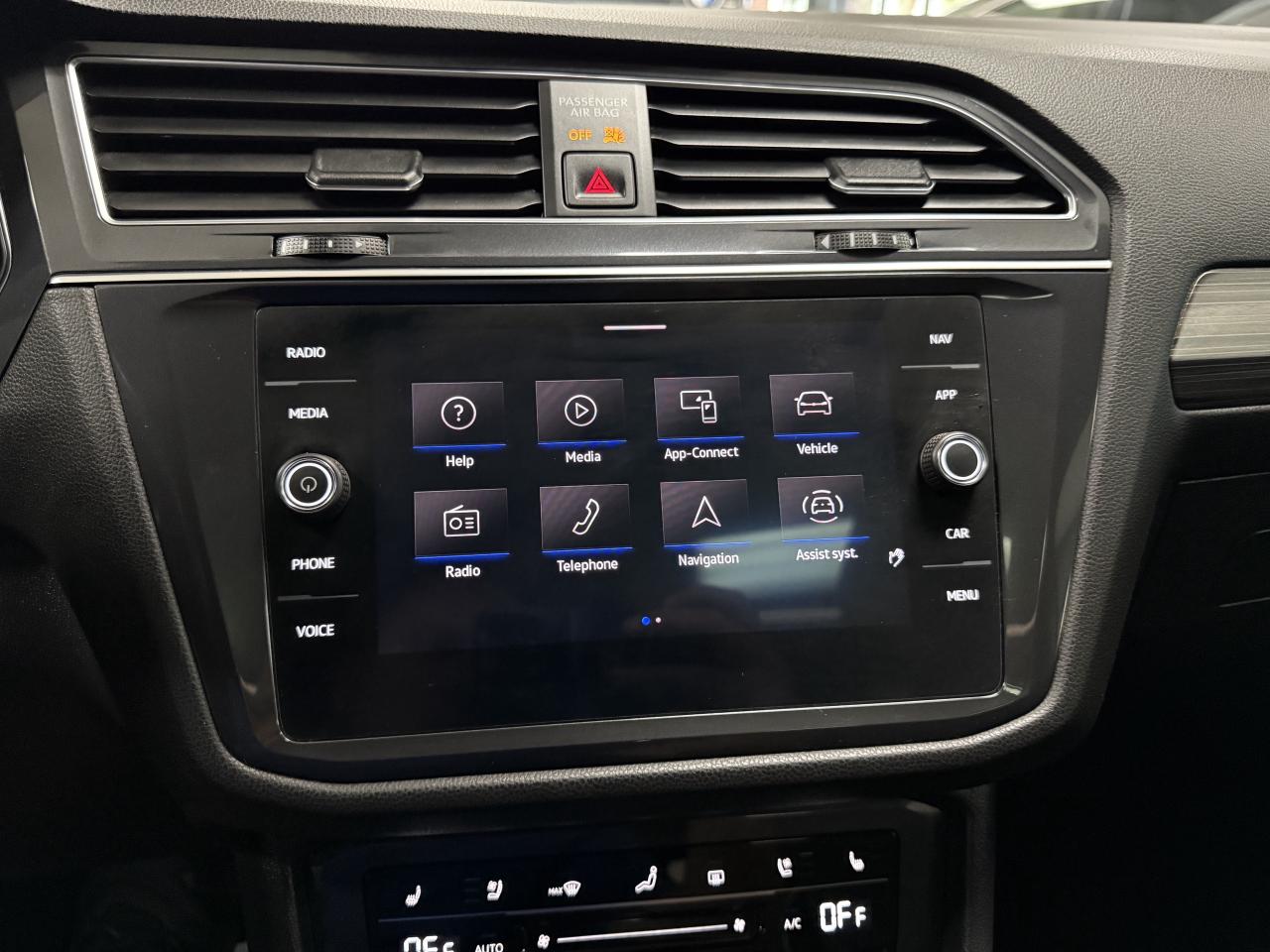 2022 Volkswagen Tiguan Highline R-Line 4MOTION**7 PASSENGER*NO ACCIDENTS! Photo