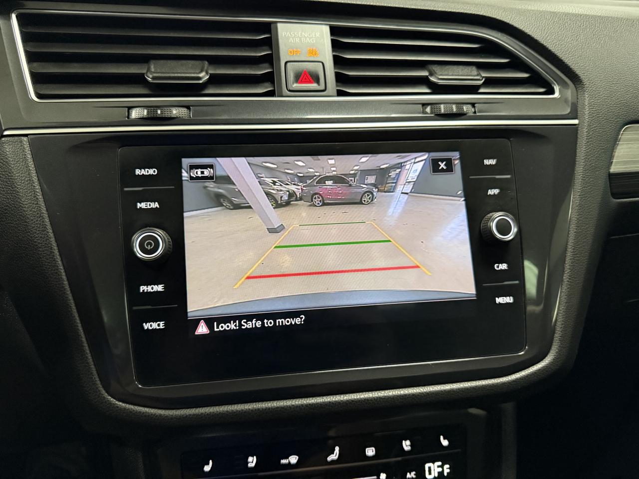 2022 Volkswagen Tiguan Highline R-Line 4MOTION**7 PASSENGER*NO ACCIDENTS! Photo