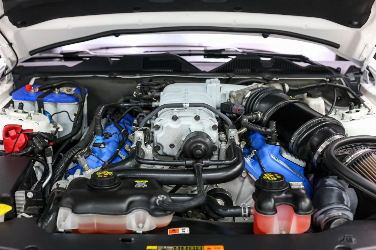 2012 Ford Mustang SHELBY GT 500 5.4L 550HP  SVTPERFORMANCEPKG NAV Photo