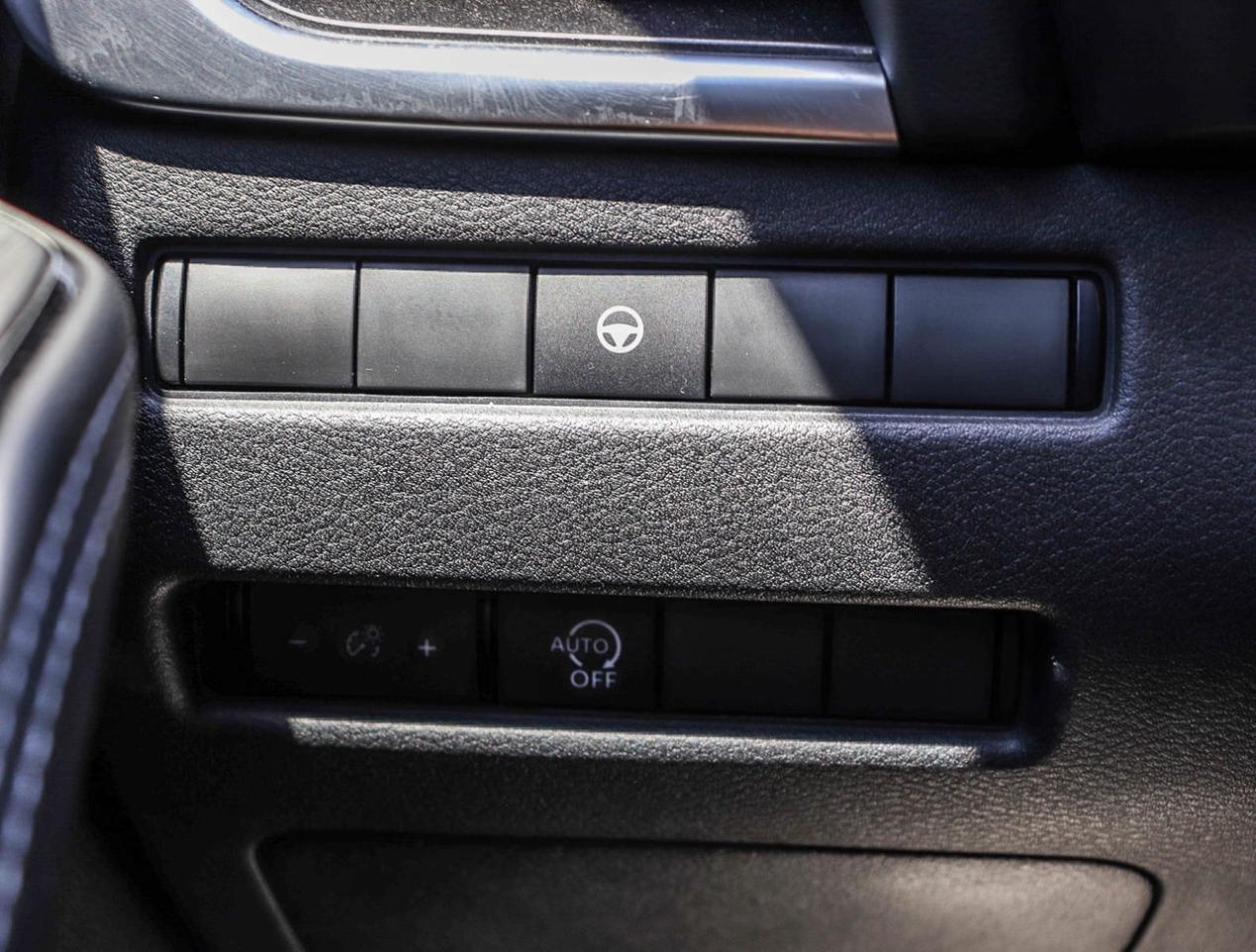 2023 Nissan Rogue SV Moonroof 1.5L TURBO AWD Photo