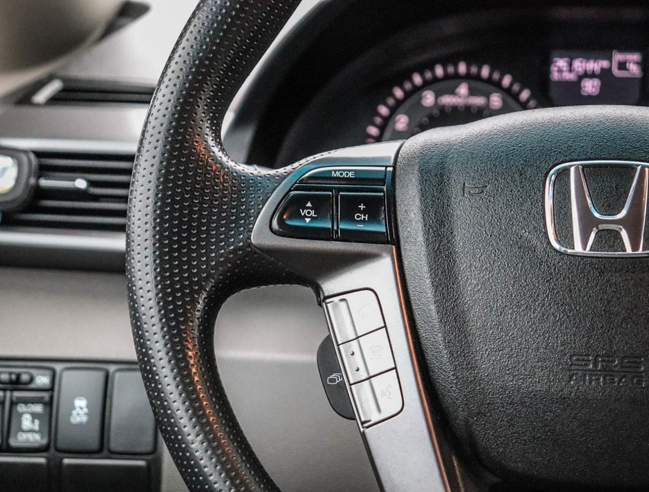 2014 Honda Odyssey EX Photo