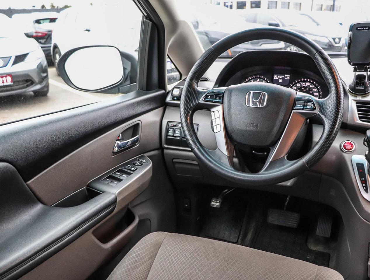 2014 Honda Odyssey EX Photo