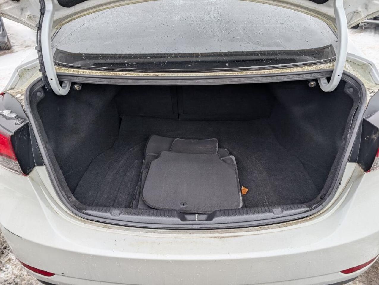 2015 Hyundai Elantra GL   HTD SEATS   BLUETOOTH Photo