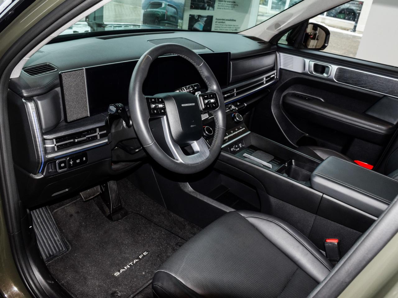 2025 Hyundai Santa Fe Used Demonstrator   Demo $$   Free Winter Tires Photo