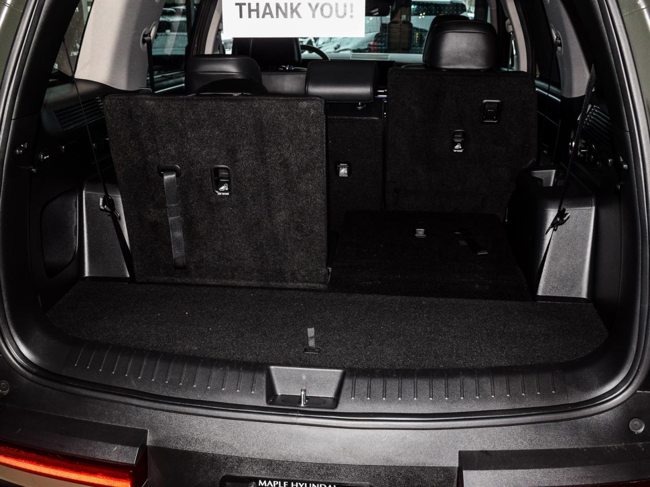 2025 Hyundai Santa Fe Used Demonstrator   Demo $$   Free Winter Tires Photo