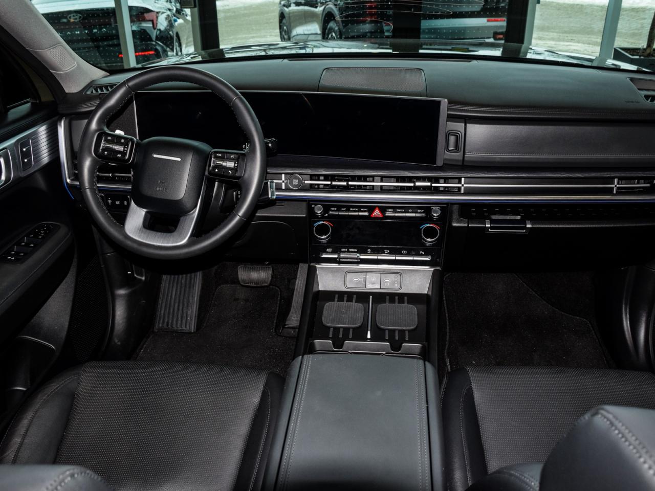 2025 Hyundai Santa Fe Used Demonstrator   Demo $$   Free Winter Tires Photo