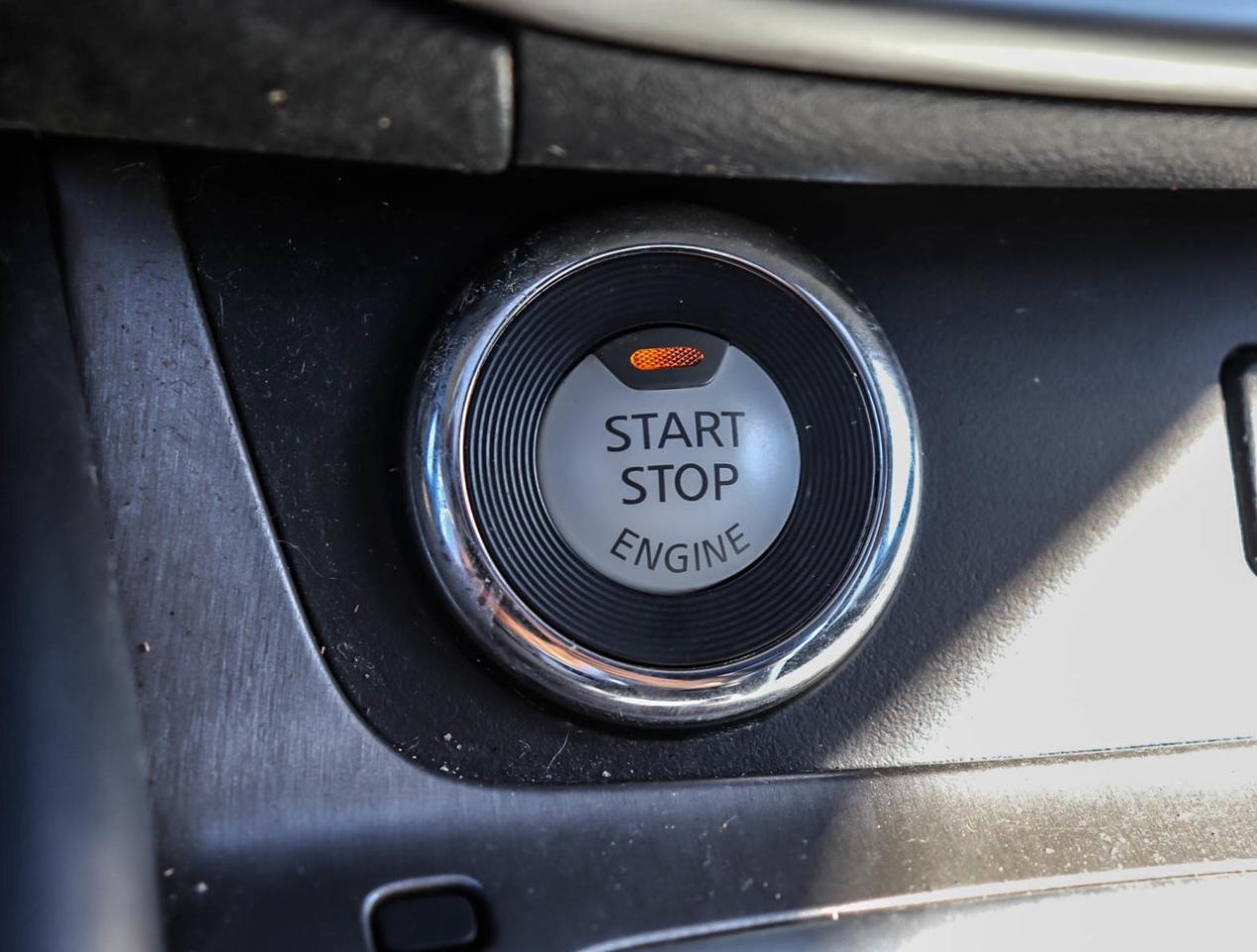 2020 Nissan Murano SV Photo