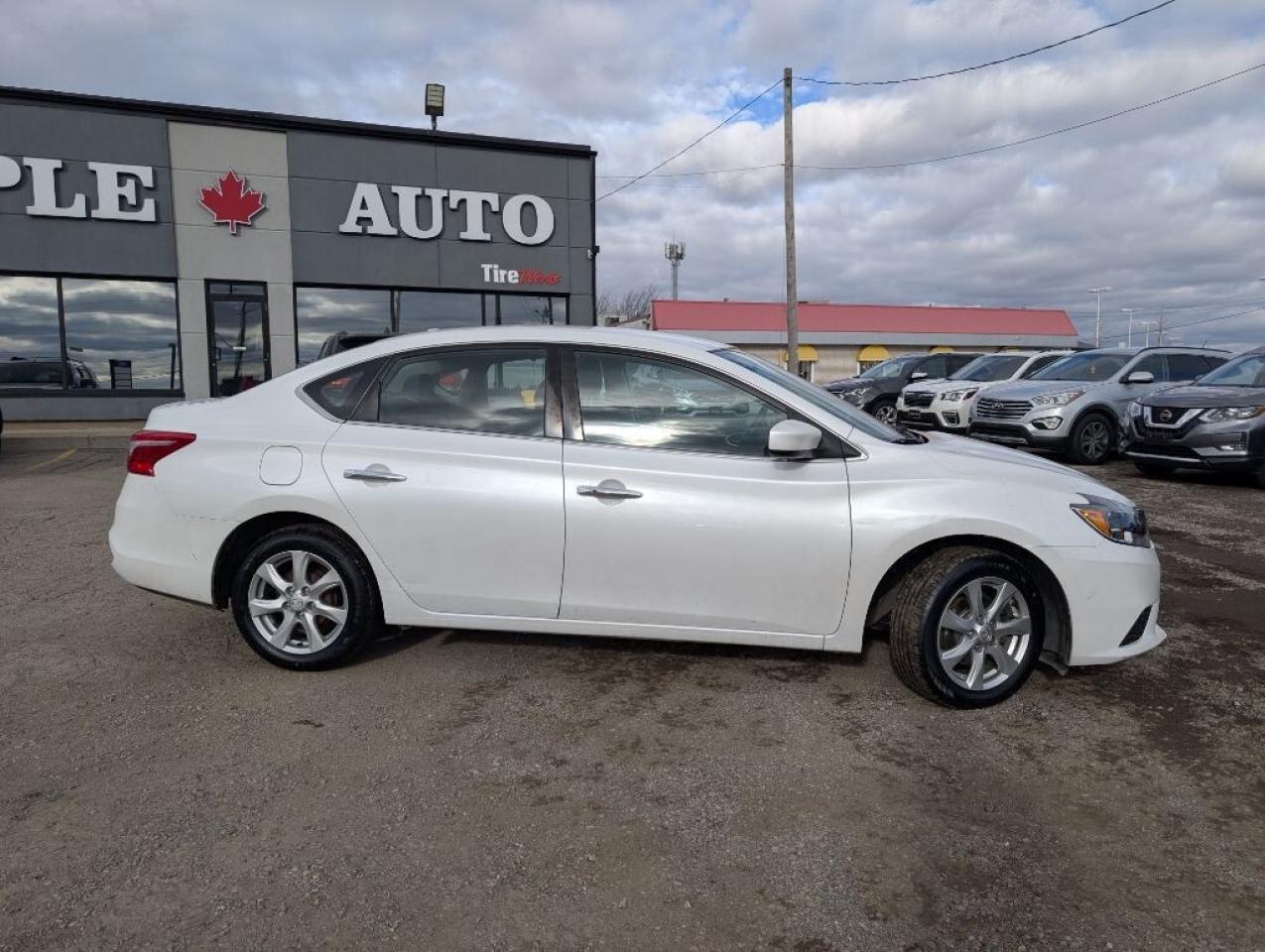 2018 Nissan Sentra SV Photo