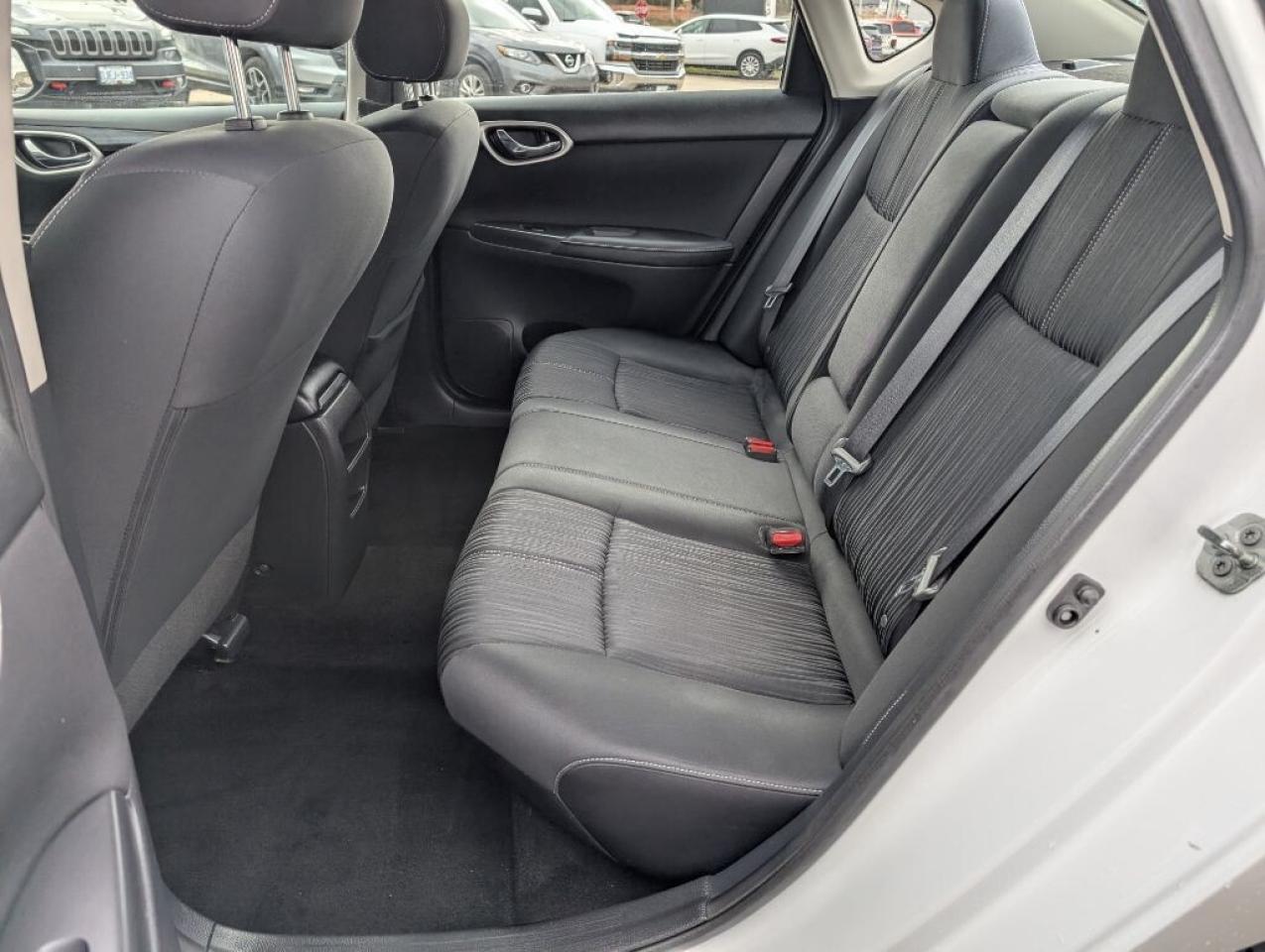 2018 Nissan Sentra SV Photo