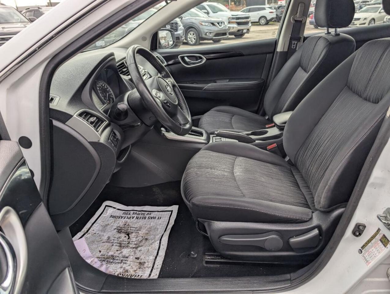 2018 Nissan Sentra SV Photo