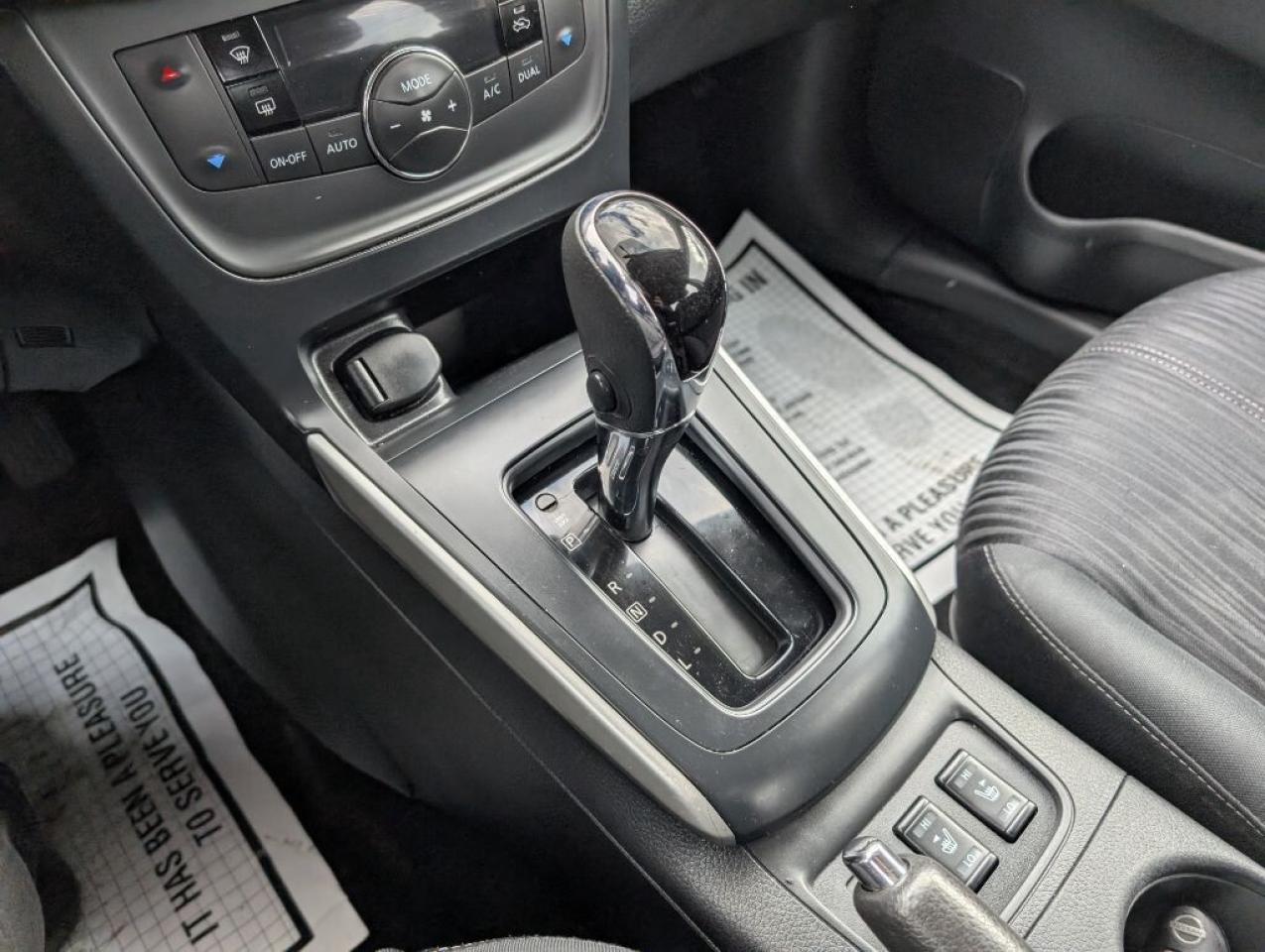 2018 Nissan Sentra SV Photo