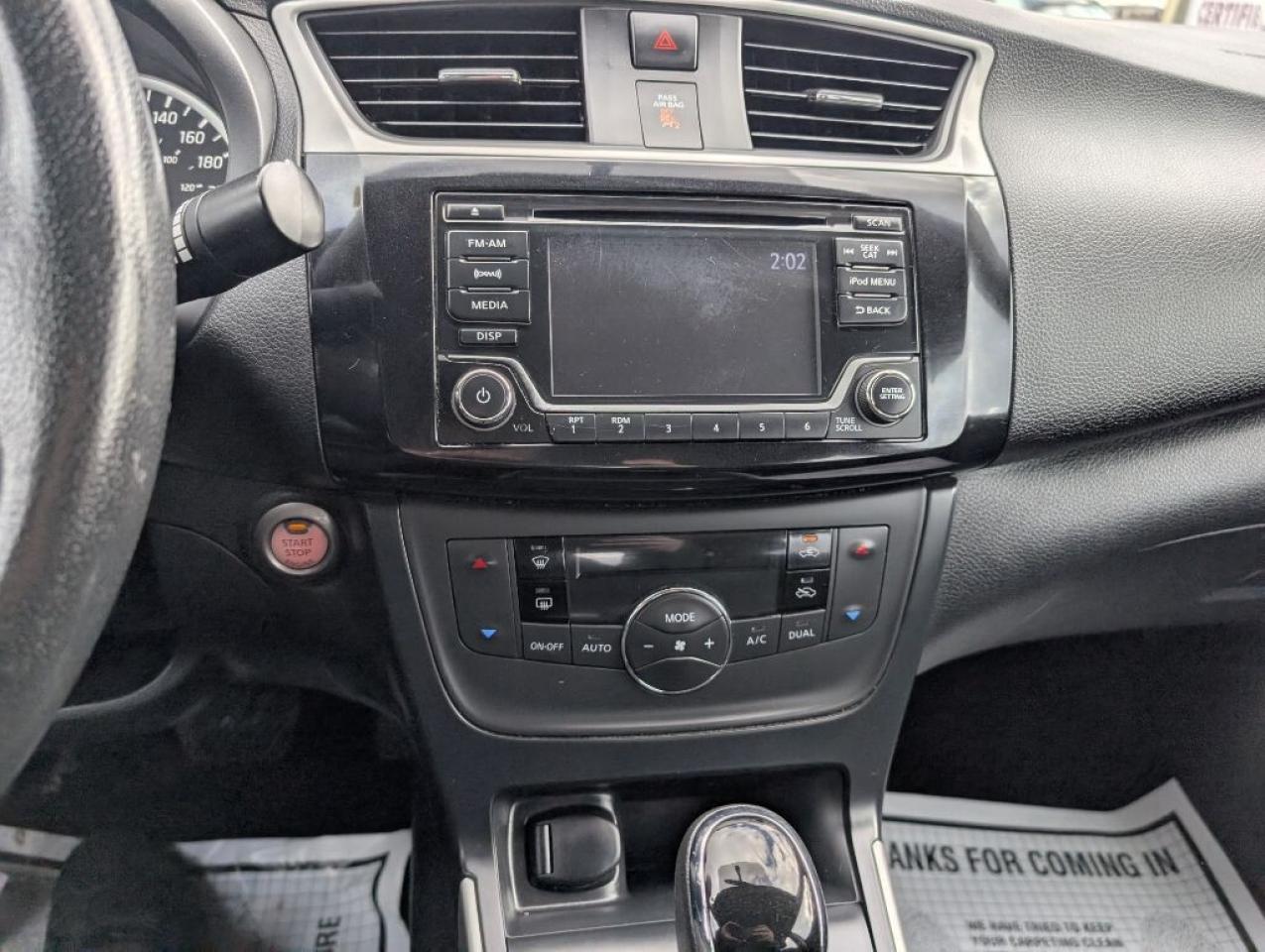 2018 Nissan Sentra SV Photo