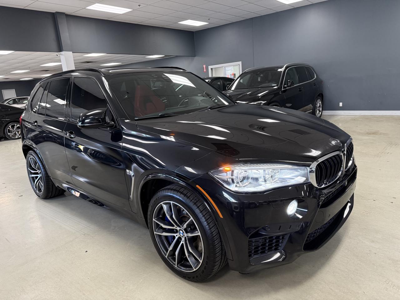 2016 BMW X5 M AWD 4dr///NO ACCIDENTS///567HP///RED ON BLACK/// Photo