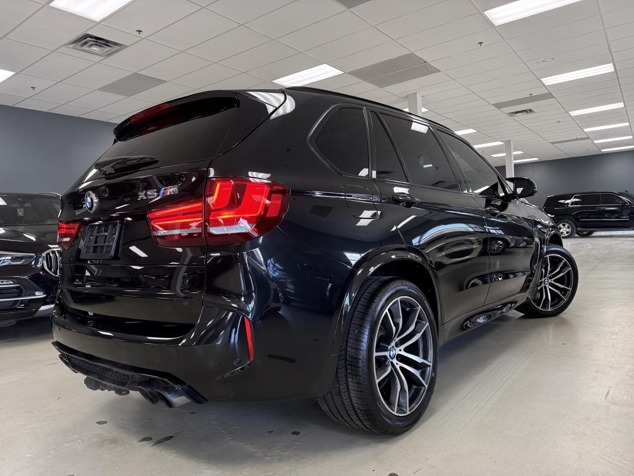 2016 BMW X5 M AWD 4dr///NO ACCIDENTS///567HP///RED ON BLACK/// Photo