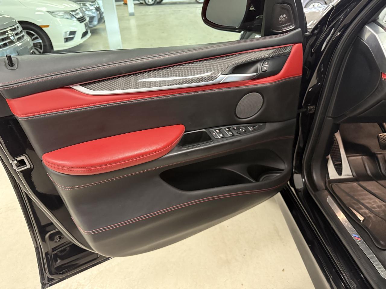 2016 BMW X5 M AWD 4dr///NO ACCIDENTS///567HP///RED ON BLACK/// Photo