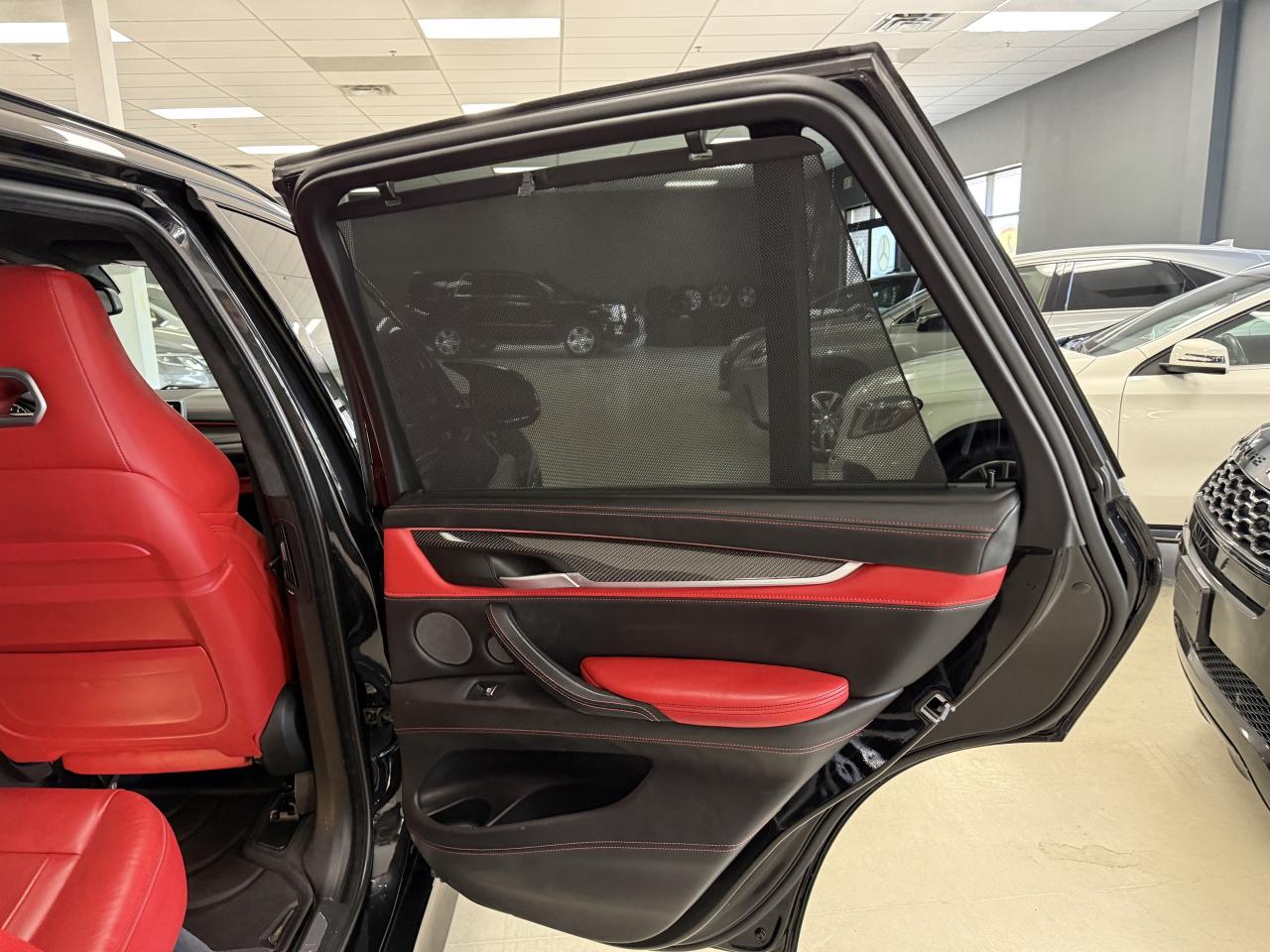 2016 BMW X5 M AWD 4dr///NO ACCIDENTS///567HP///RED ON BLACK/// Photo
