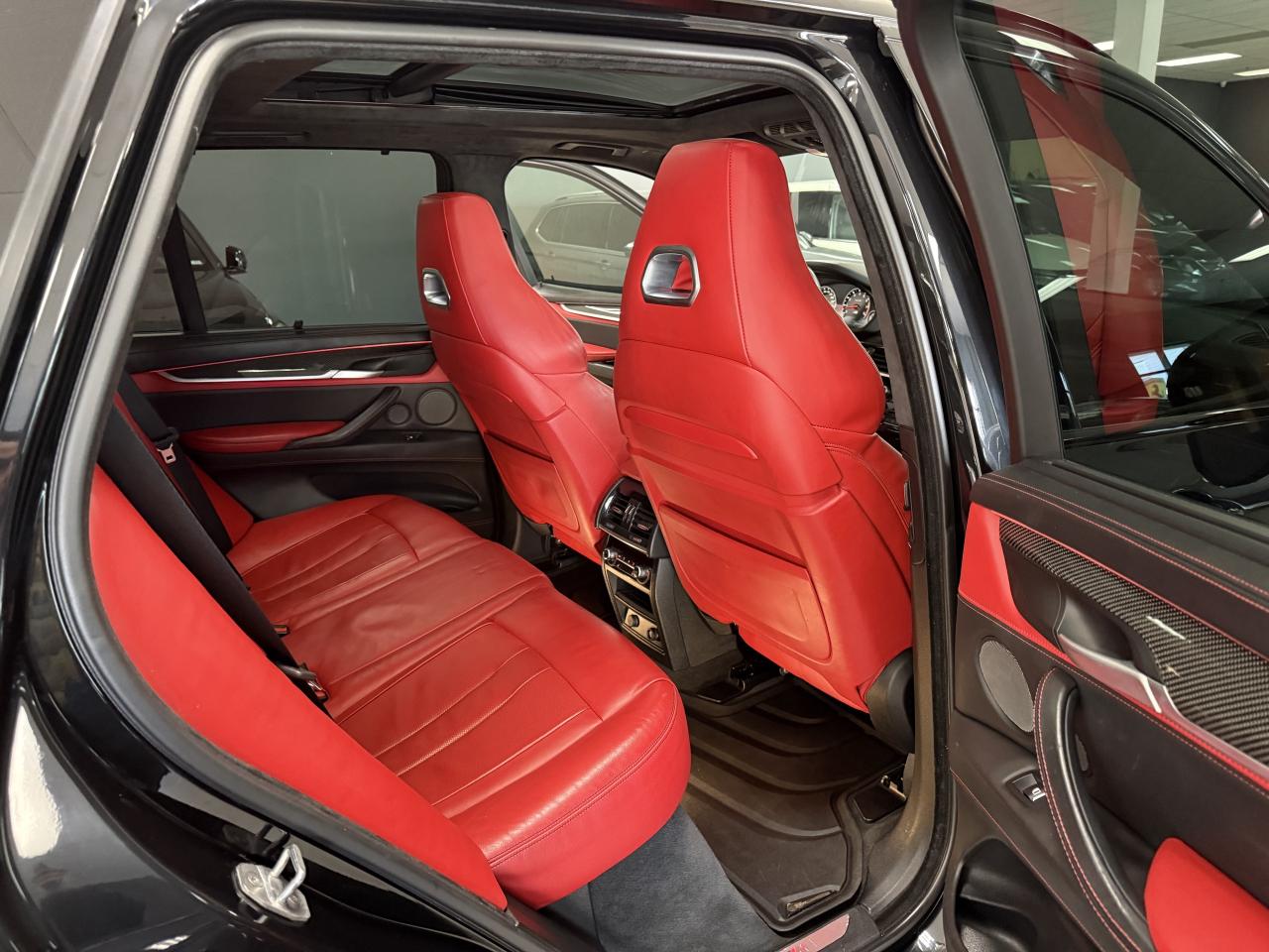 2016 BMW X5 M AWD 4dr///NO ACCIDENTS///567HP///RED ON BLACK/// Photo