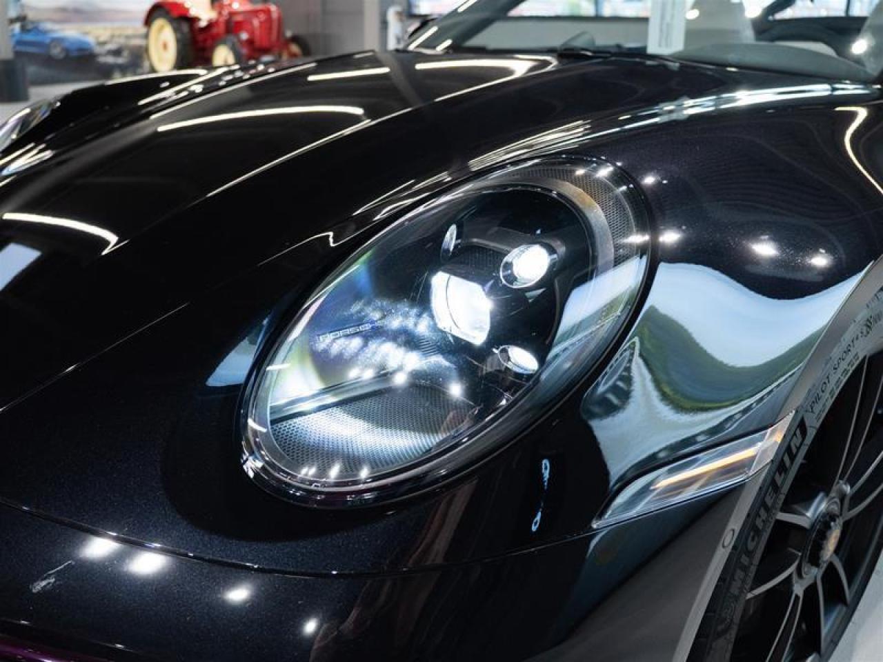 2023 Porsche 911 Carrera 4 GTS Cabriolet Photo