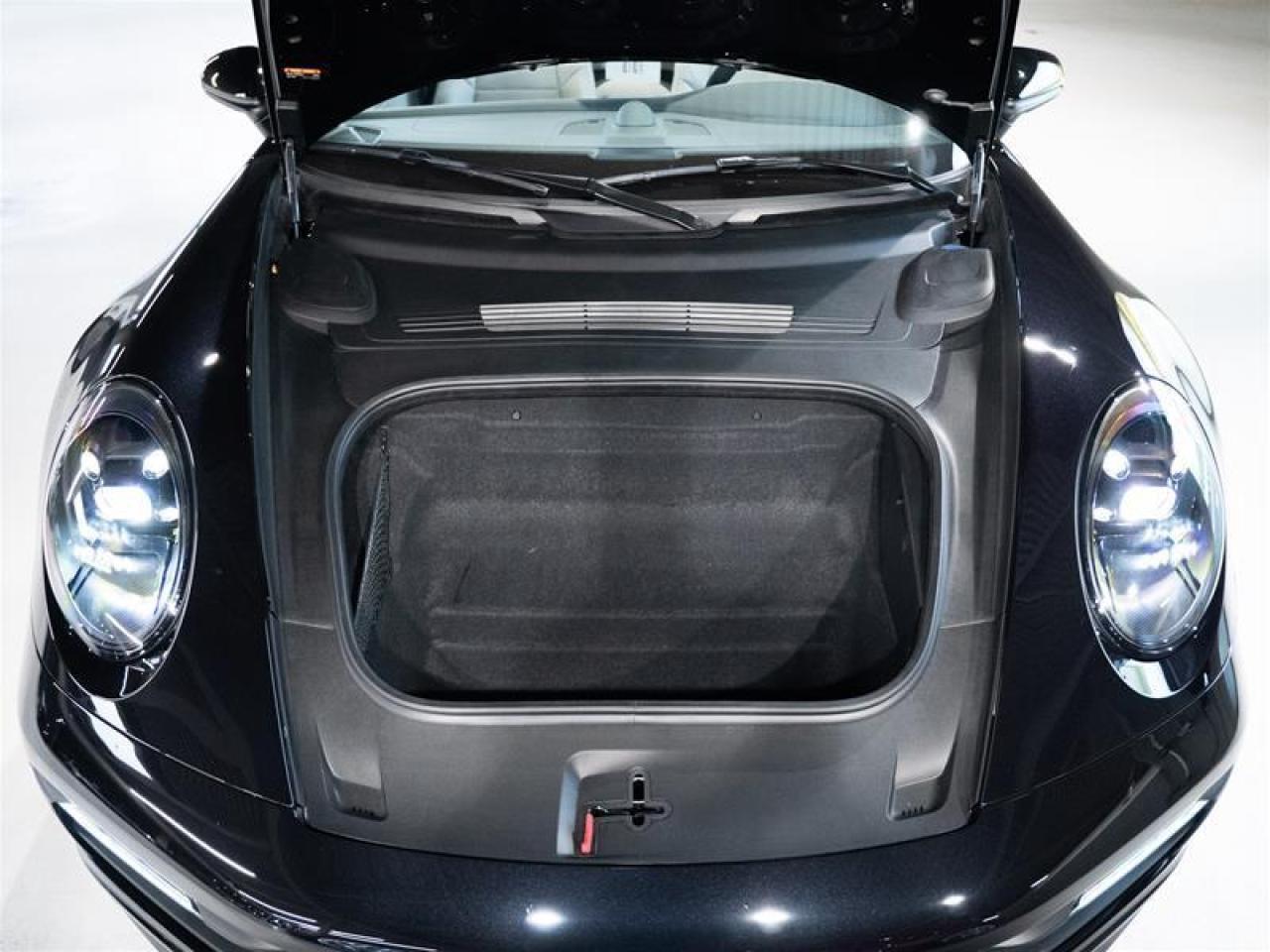 2023 Porsche 911 Carrera 4 GTS Cabriolet Photo