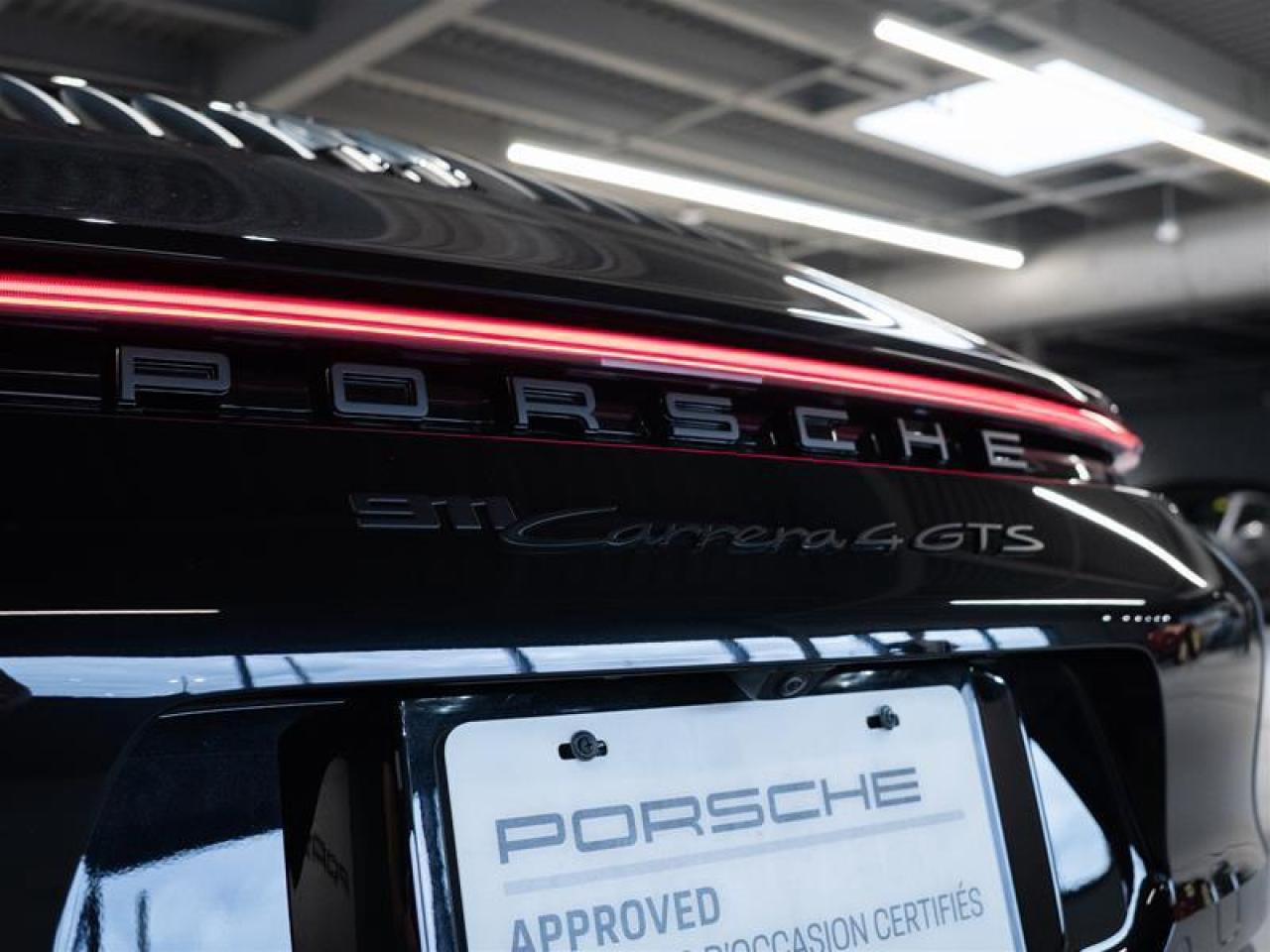 2023 Porsche 911 Carrera 4 GTS Cabriolet Photo