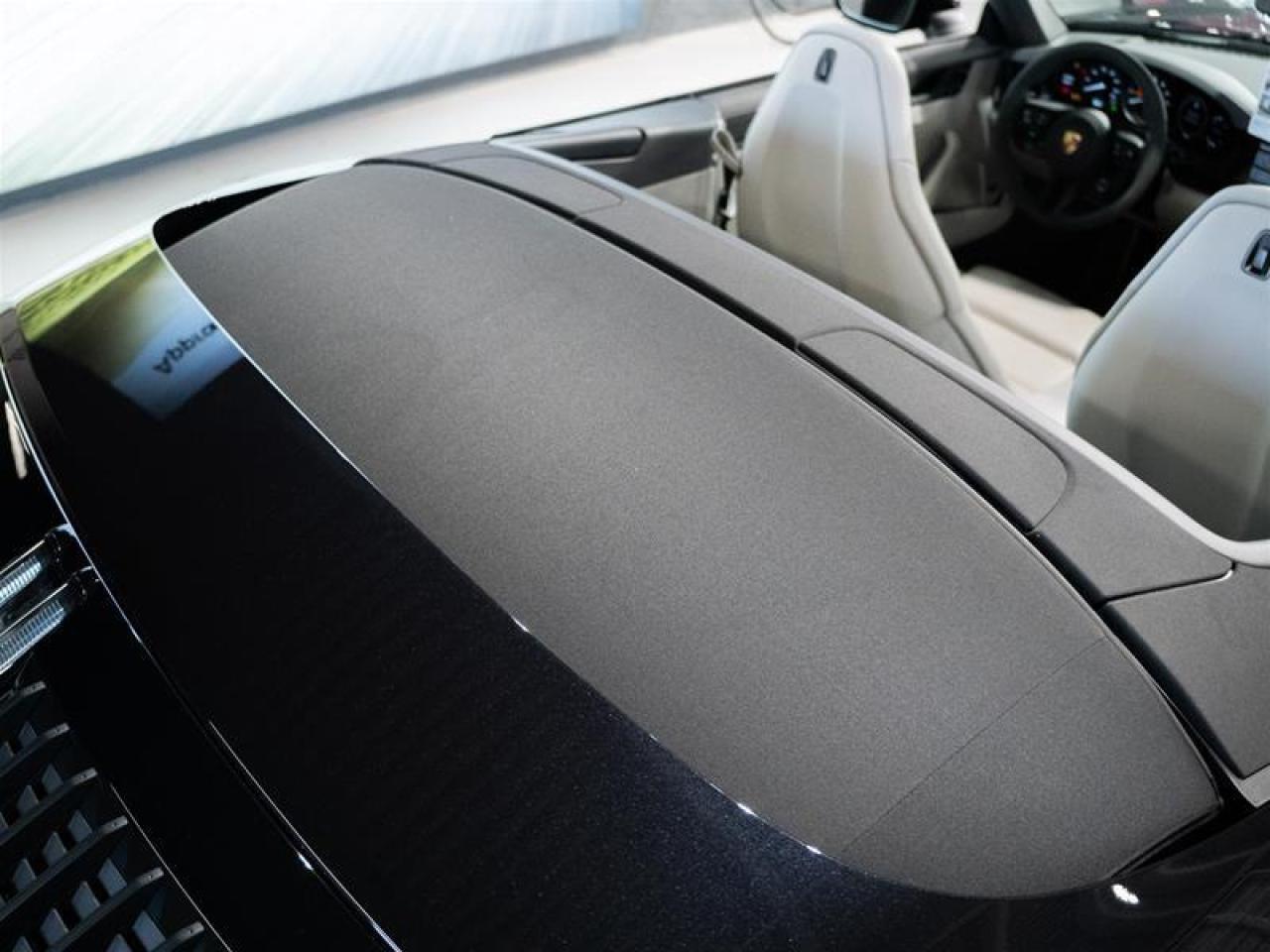 2023 Porsche 911 Carrera 4 GTS Cabriolet Photo