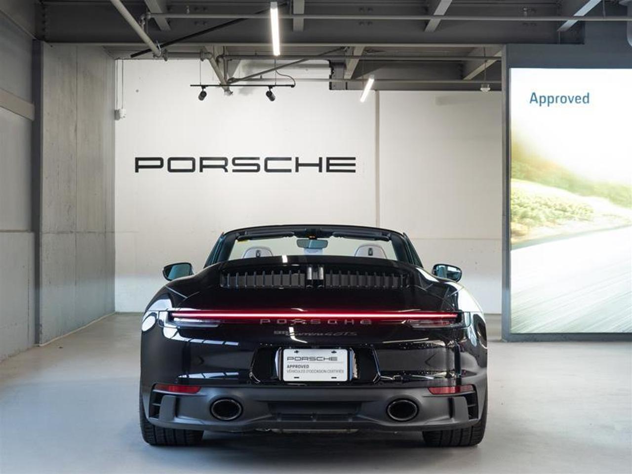 2023 Porsche 911 Carrera 4 GTS Cabriolet Photo