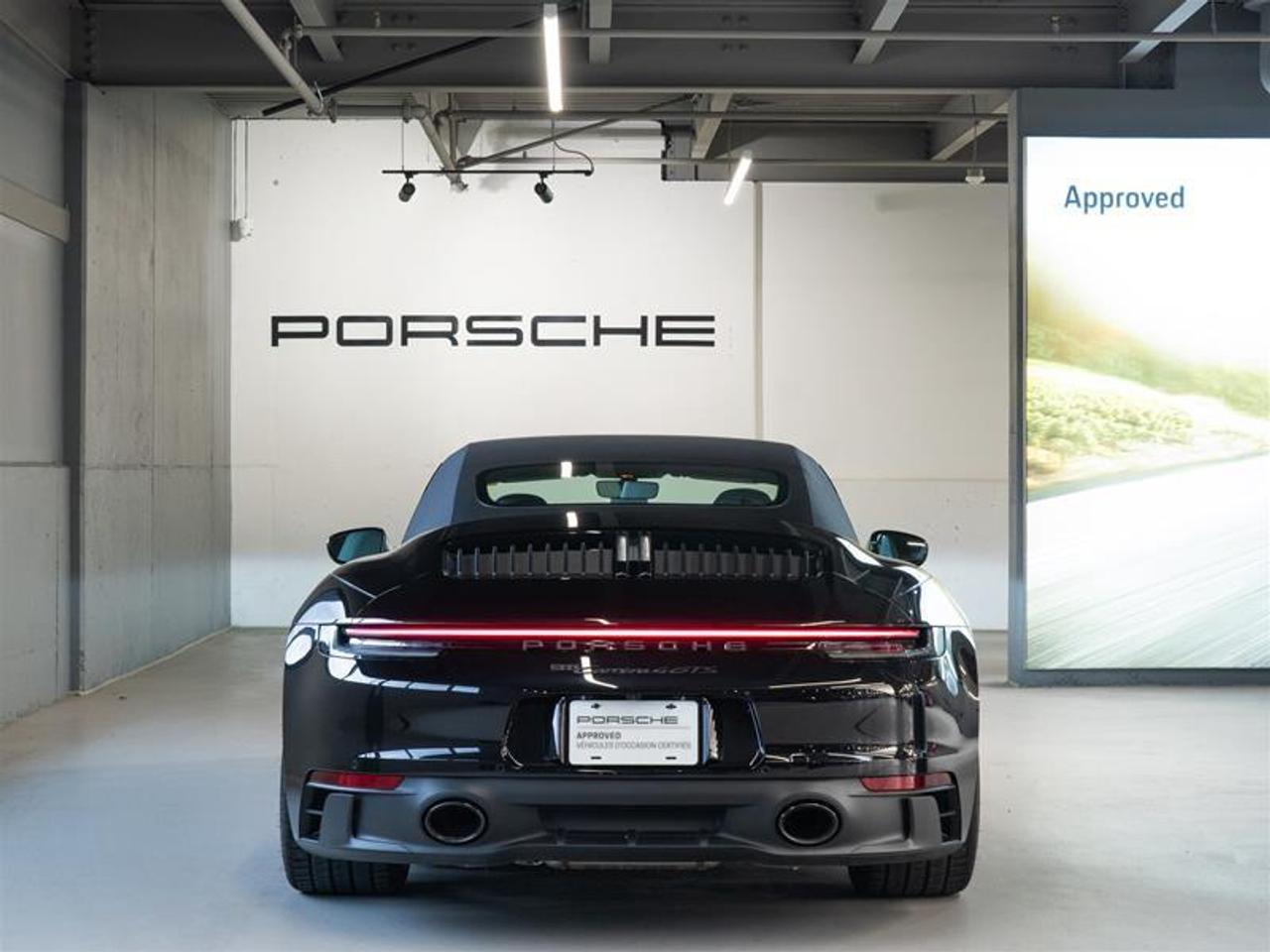 2023 Porsche 911 Carrera 4 GTS Cabriolet Photo