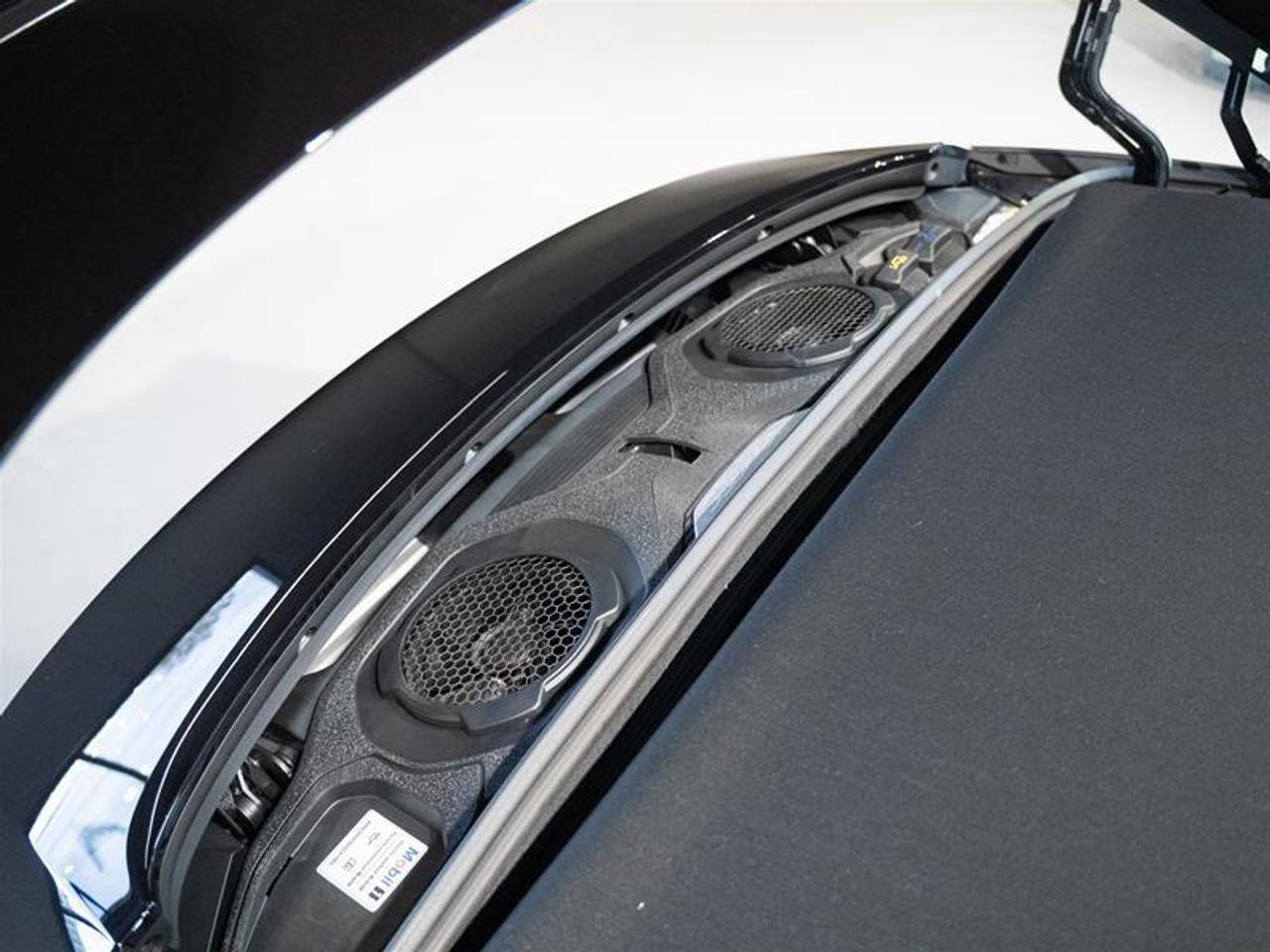 2023 Porsche 911 Carrera 4 GTS Cabriolet Photo