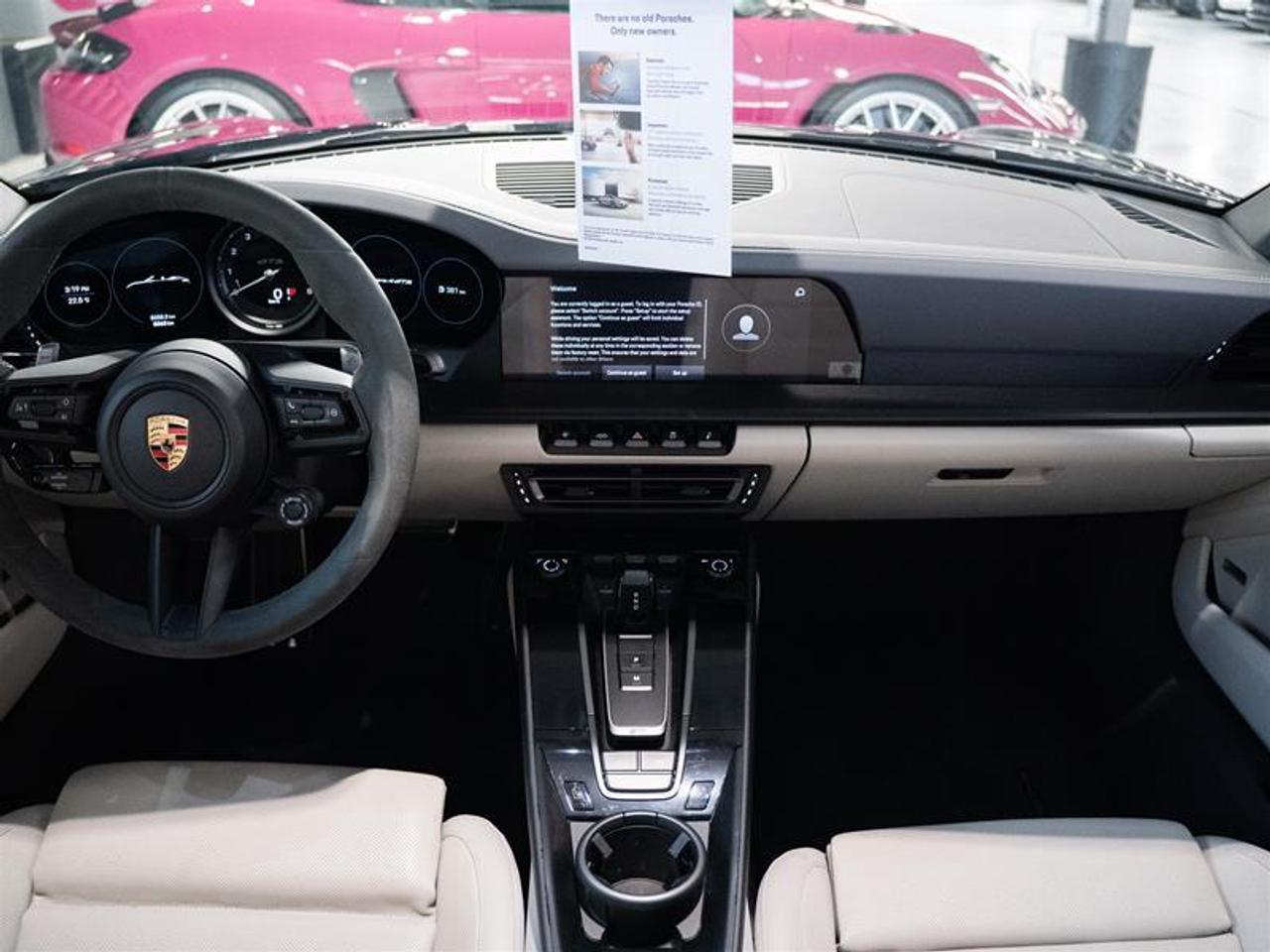 2023 Porsche 911 Carrera 4 GTS Cabriolet Photo