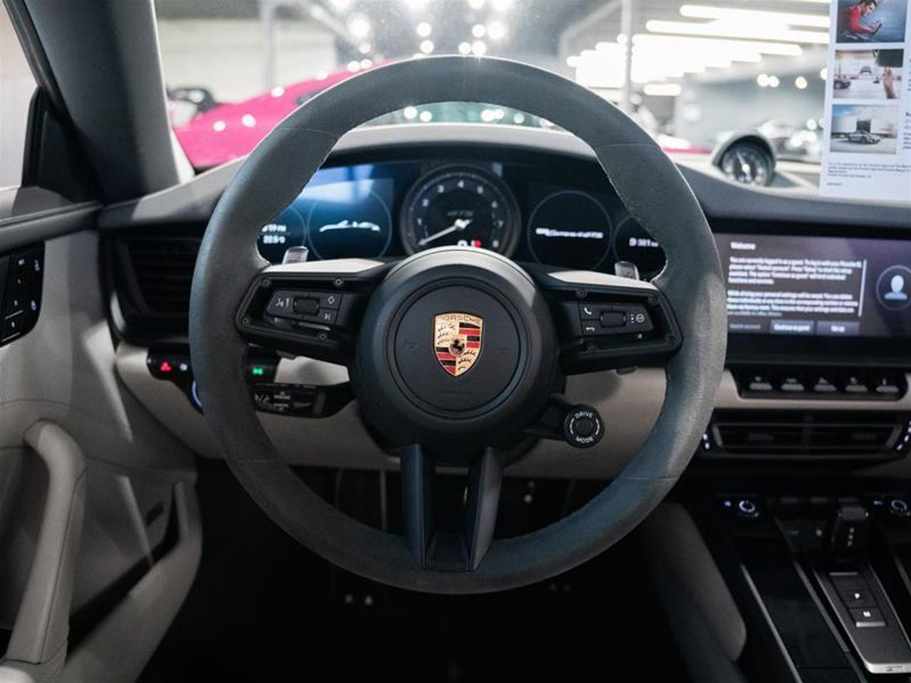 2023 Porsche 911 Carrera 4 GTS Cabriolet Photo