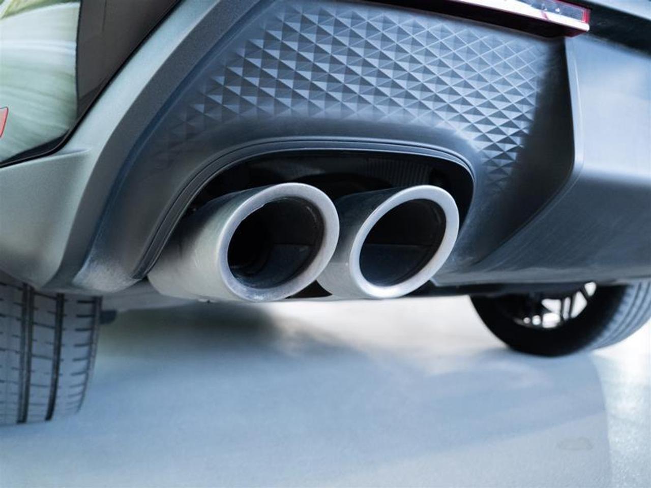 2025 Porsche Macan AWD Photo