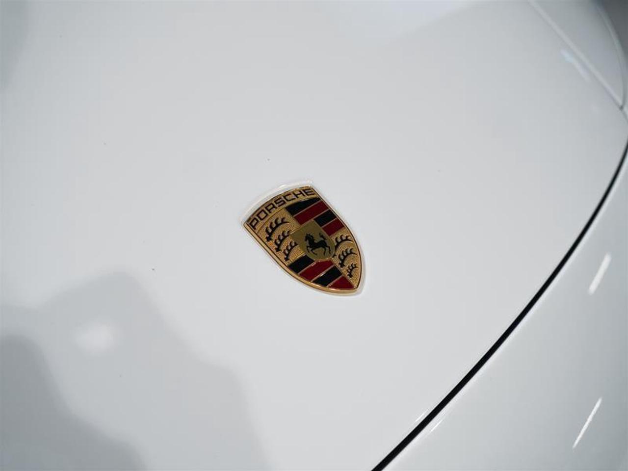 2020 Porsche 911 Carrera Cabriolet (992) Photo