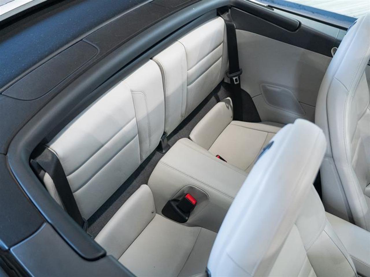 2020 Porsche 911 Carrera Cabriolet (992) Photo