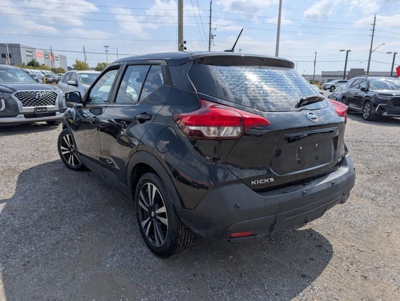 2020 Nissan Kicks SV  CAMERA LANE ASSIST BLIND SPOT  RMT START Photo