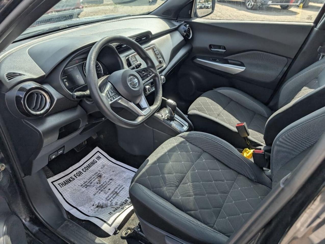 2020 Nissan Kicks SV  CAMERA LANE ASSIST BLIND SPOT  RMT START Photo
