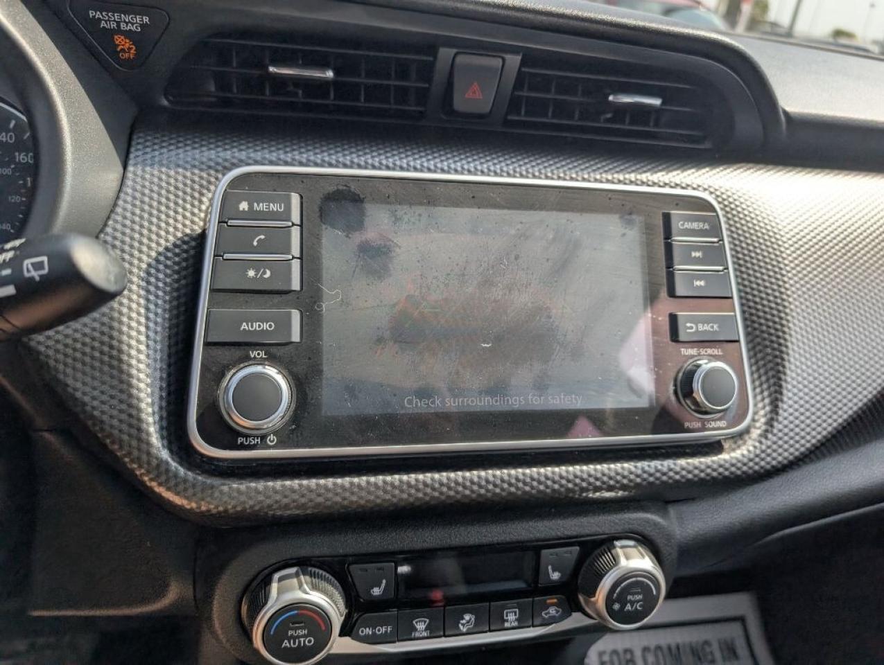 2020 Nissan Kicks SV  CAMERA LANE ASSIST BLIND SPOT  RMT START Photo