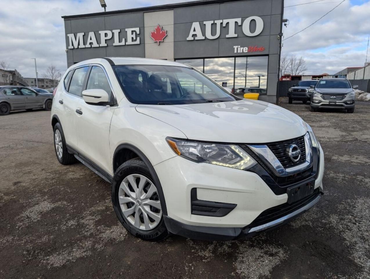 2017 Nissan Rogue CAMERA   HTD SEATS   BLUETOOTH Photo