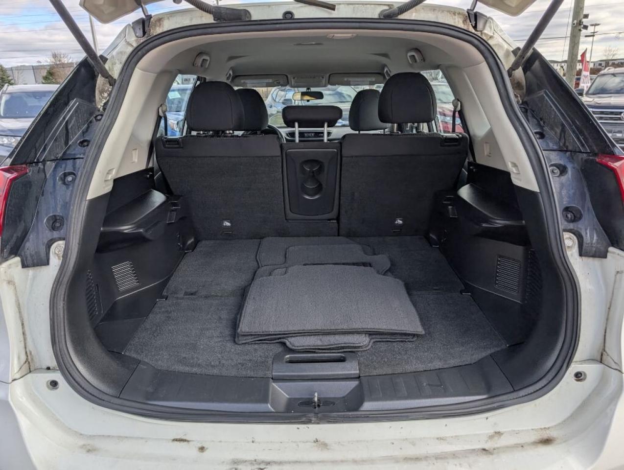 2017 Nissan Rogue CAMERA   HTD SEATS   BLUETOOTH Photo