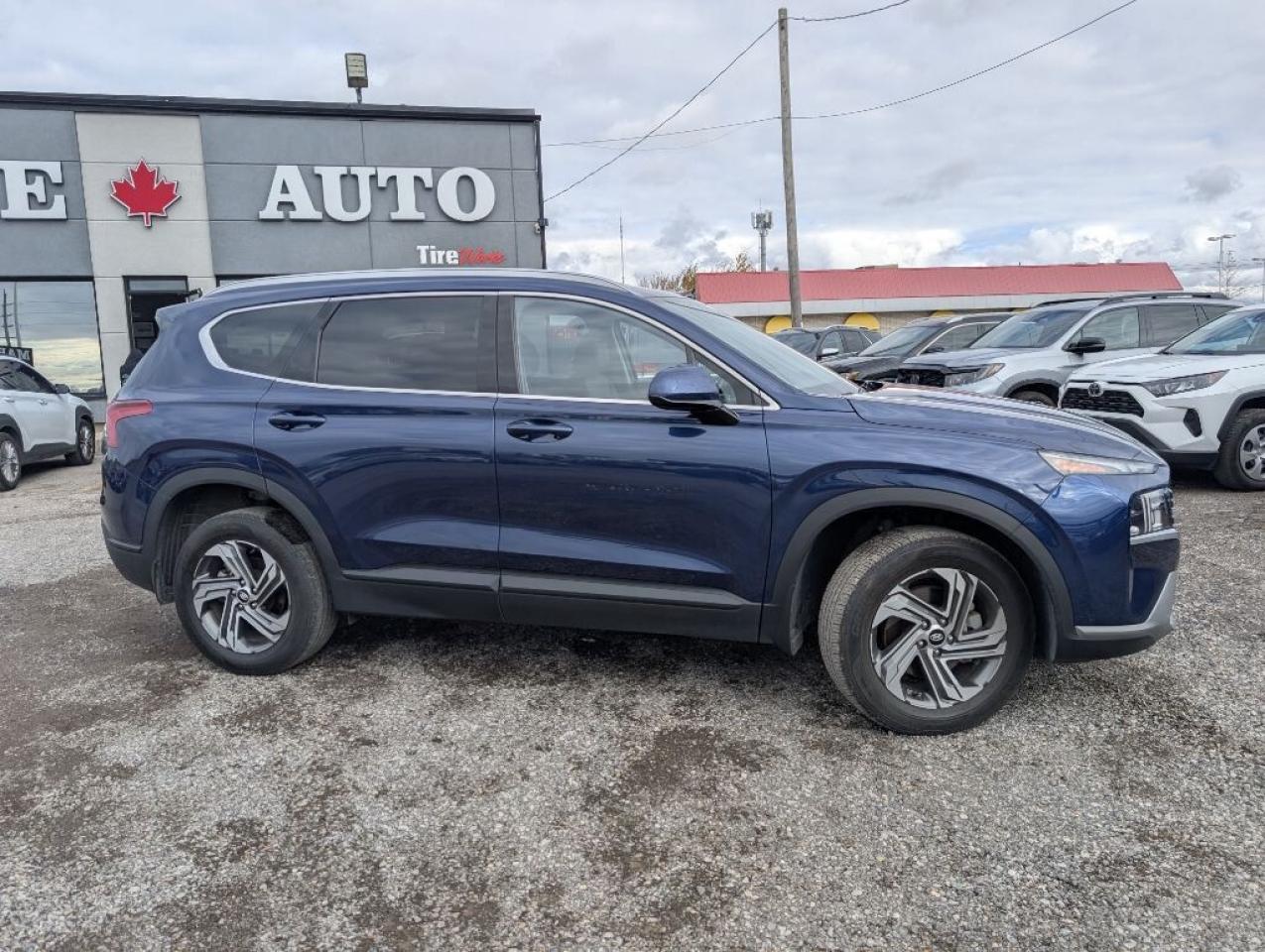 2022 Hyundai Santa Fe Essential AWD   CAMERA   HEATED SEATS Photo4