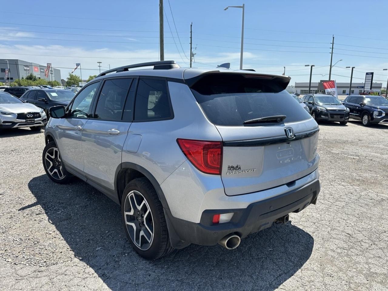 2022 Honda Passport Touring AWD   NAVI   LEATHER  SUNROOF   CAMERA Photo4