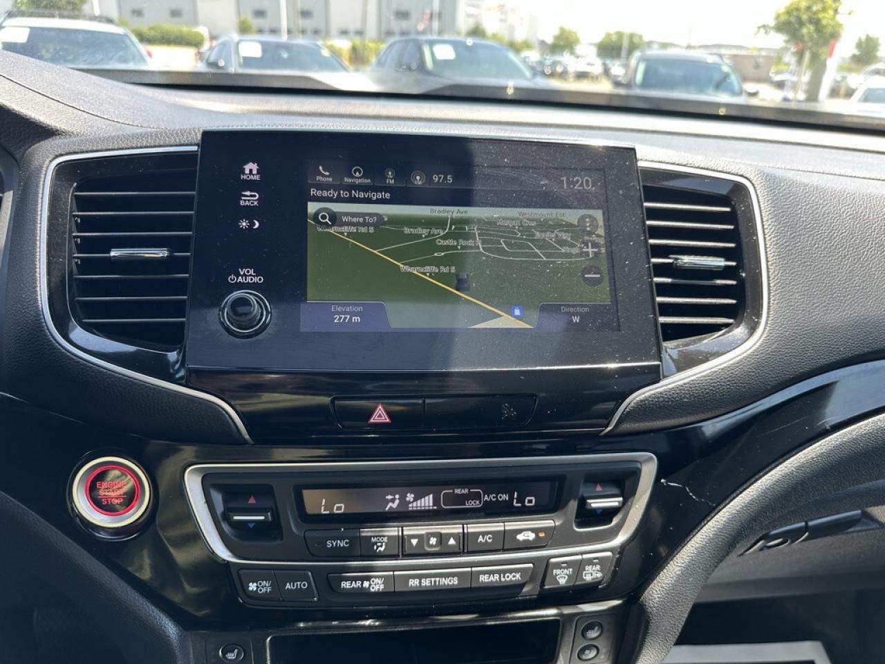 2022 Honda Passport Touring AWD   NAVI   LEATHER  SUNROOF   CAMERA Photo