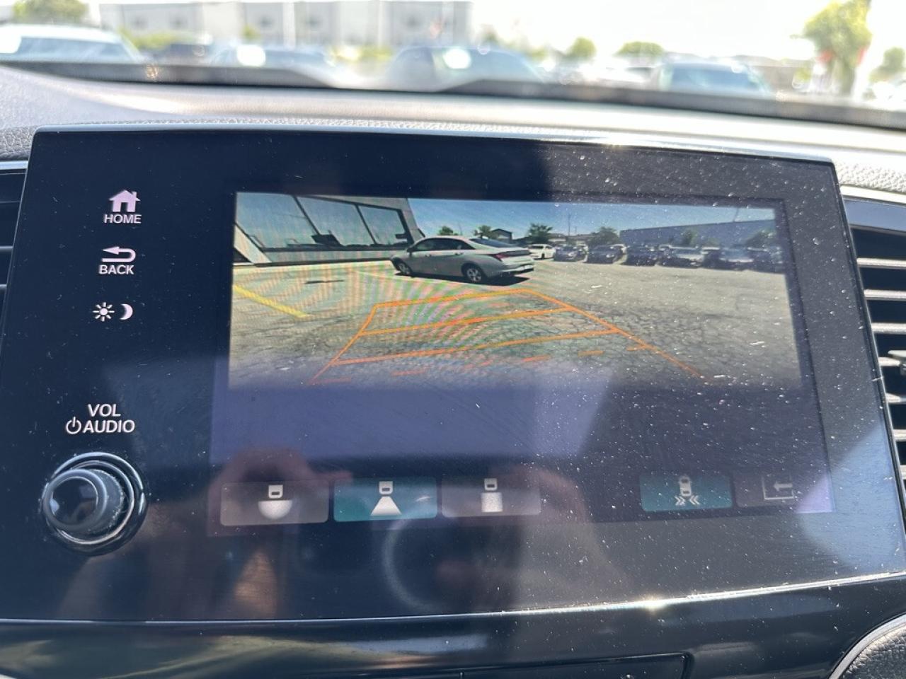 2022 Honda Passport Touring AWD   NAVI   LEATHER  SUNROOF   CAMERA Photo