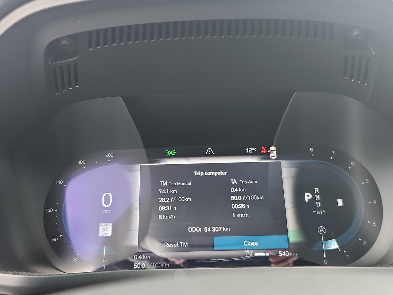 2024 Volvo XC60 B5 AWD Plus Dark Theme !!! NO ACCIDENTS !!! 360 CA Photo