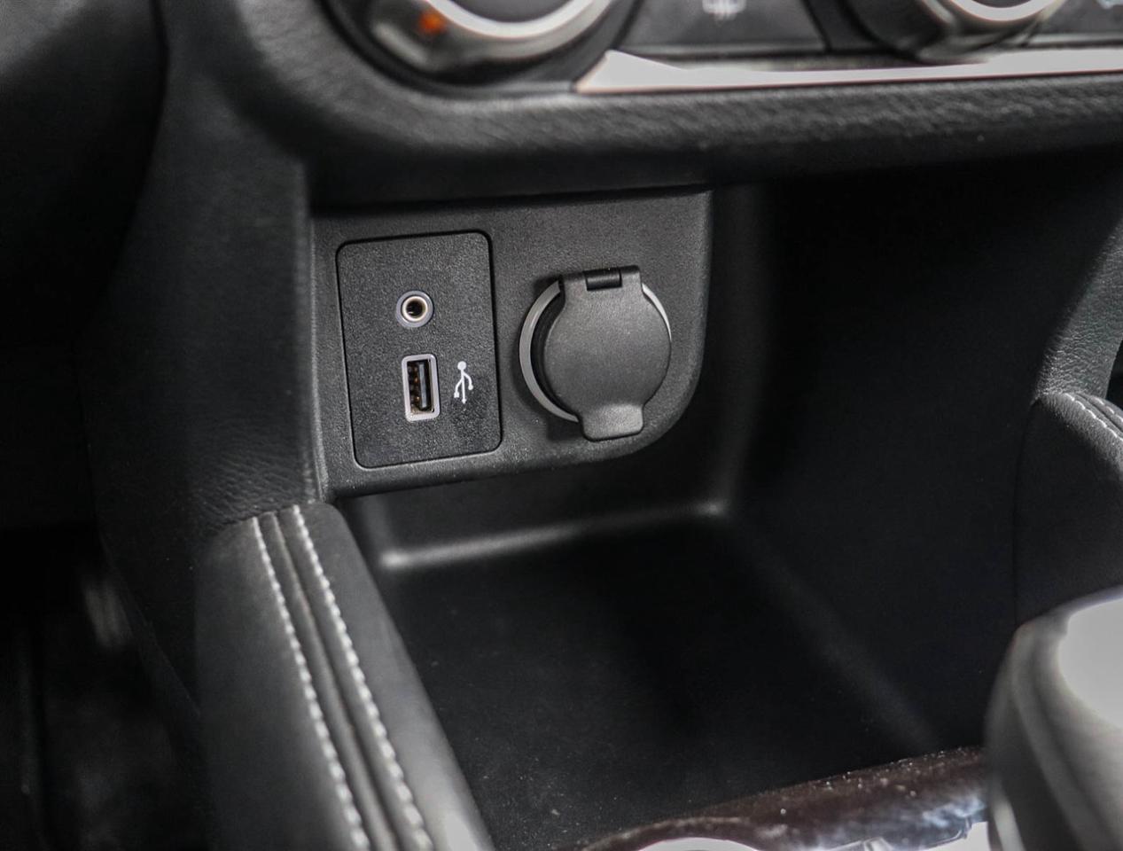 2019 Nissan Kicks S Photo