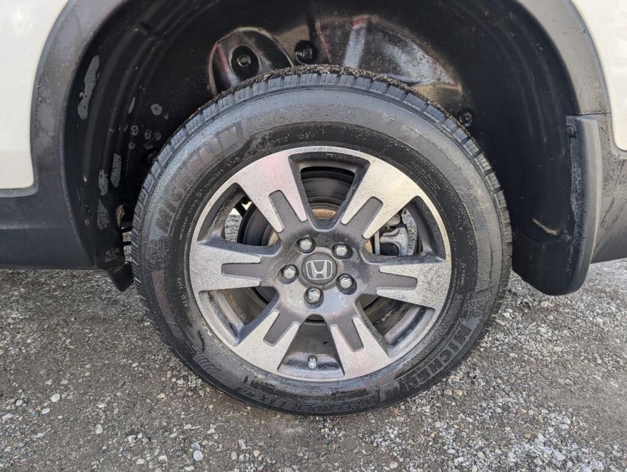 2019 Honda Ridgeline Touring   NAV   LEATHER   SUNROOF   CAMERA Photo