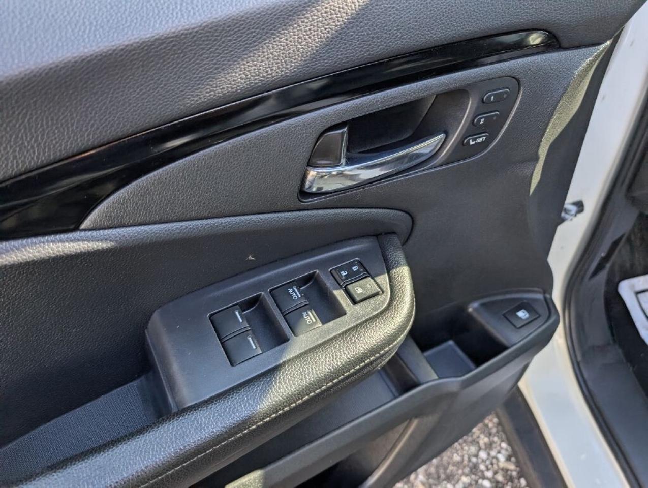 2019 Honda Ridgeline Touring   NAV   LEATHER   SUNROOF   CAMERA Photo