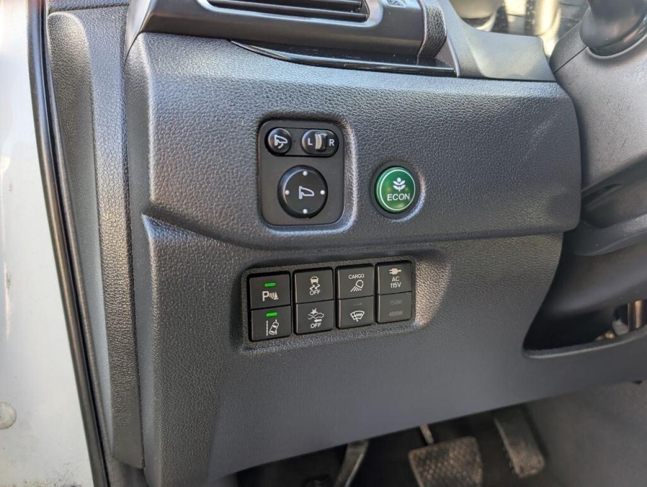 2019 Honda Ridgeline Touring   NAV   LEATHER   SUNROOF   CAMERA Photo