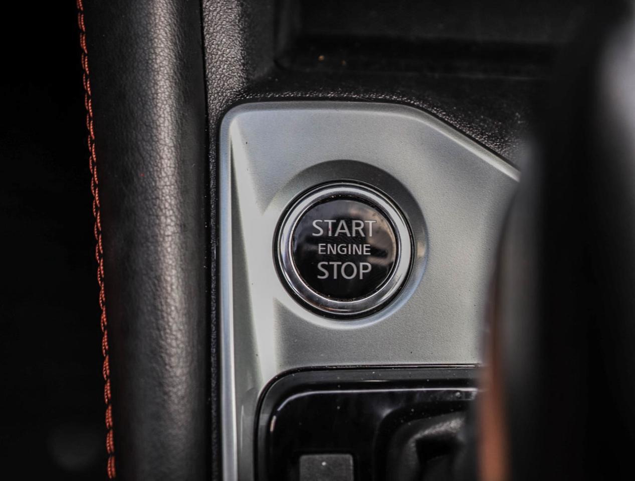 2022 Nissan Altima SR Midnight Edition 2.5L 4 CYL !!! NO ACCIDENTS !! Photo