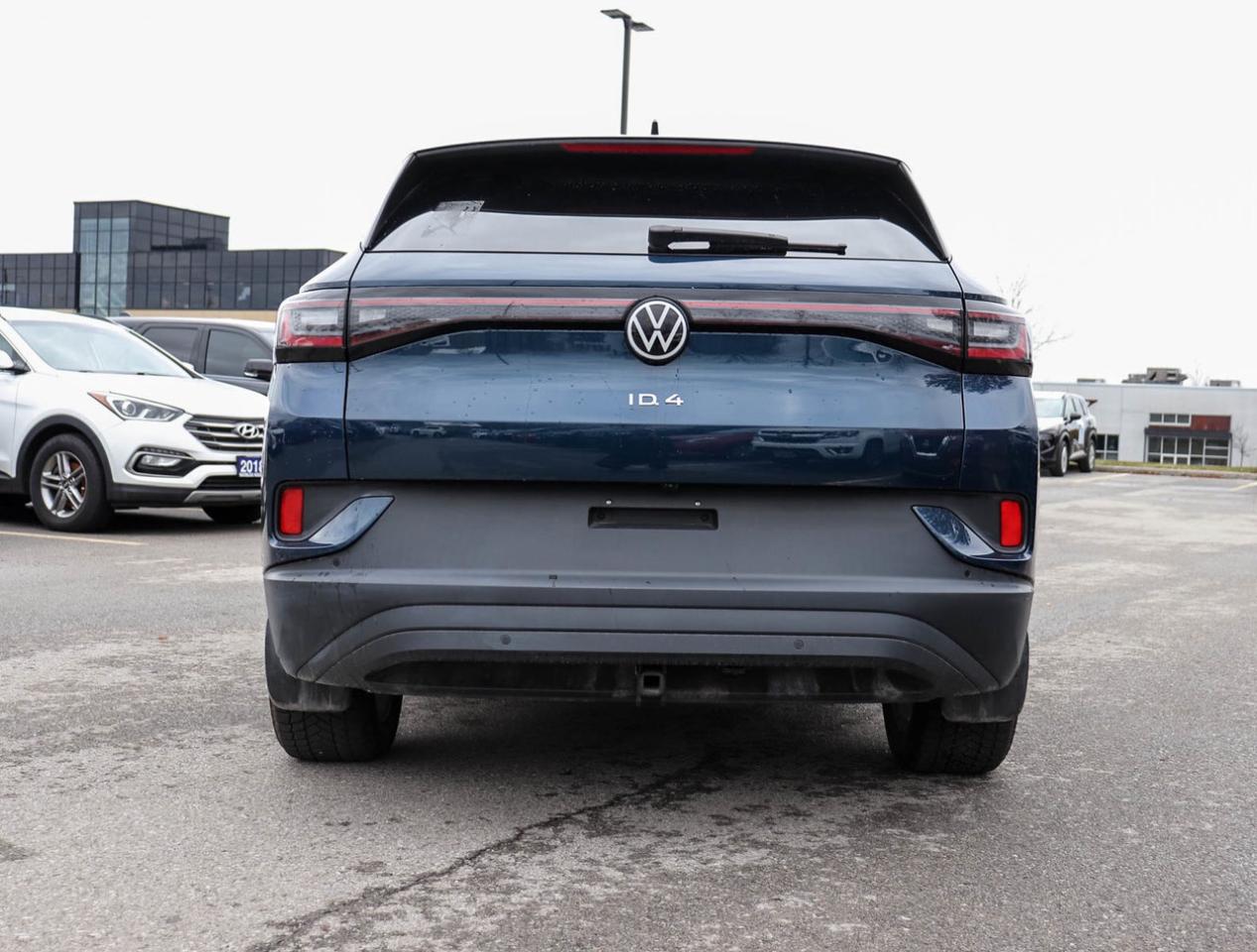 2023 Volkswagen ID.4 Pro Photo