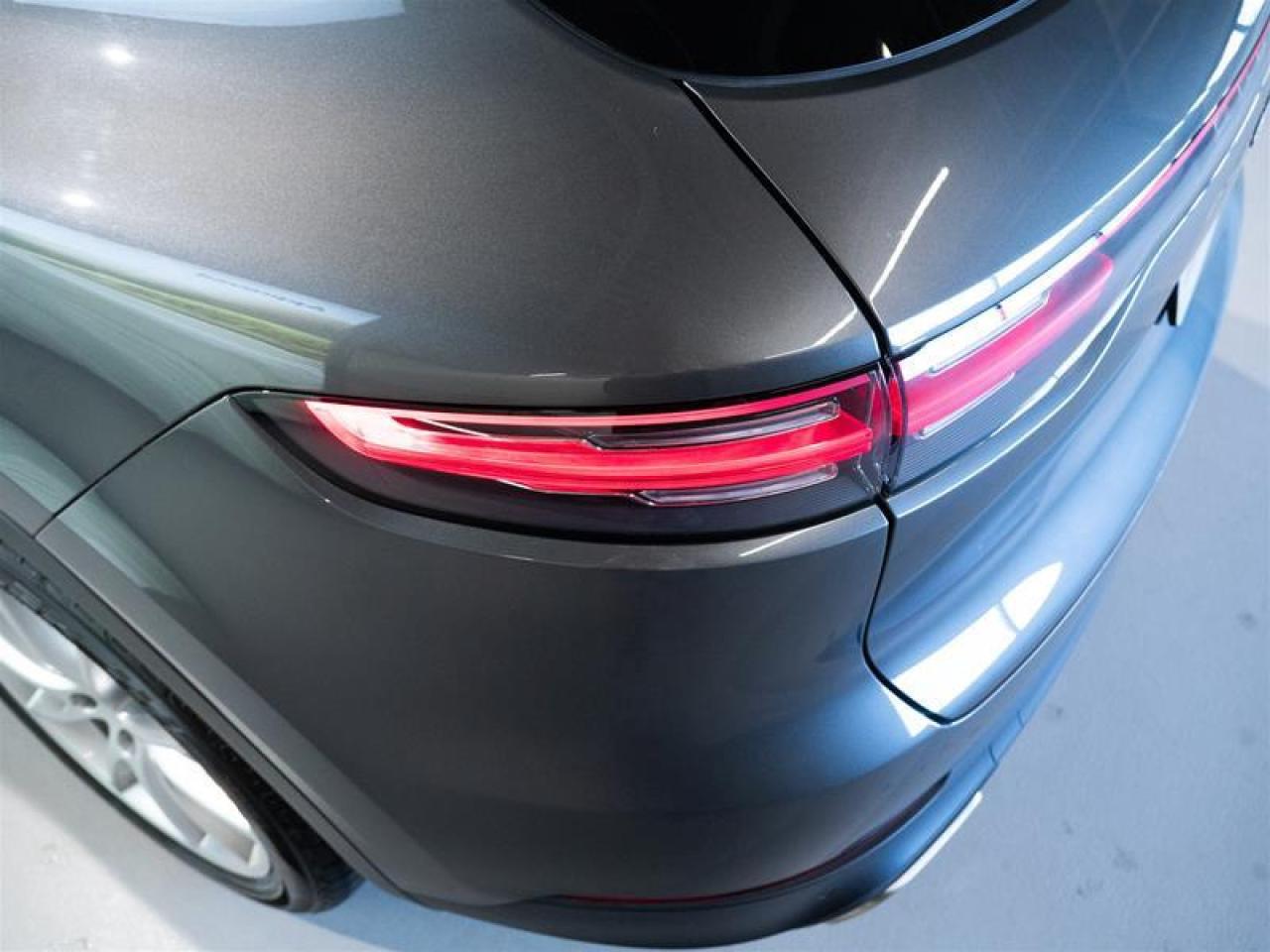 2022 Porsche Cayenne  Photo